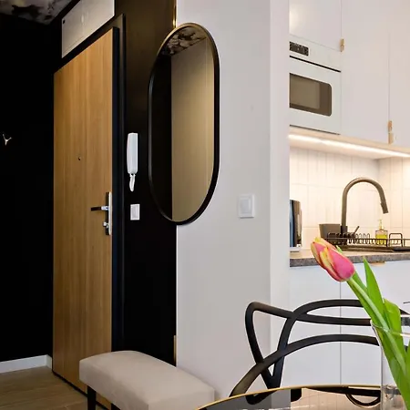 Cherub Lägenhet Wrocław