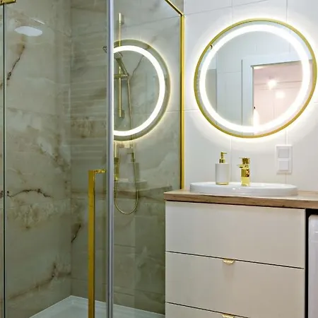 Cherub Lägenhet Wrocław